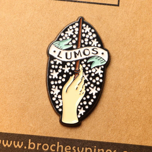 Pin "Lumos" - Harry Potter