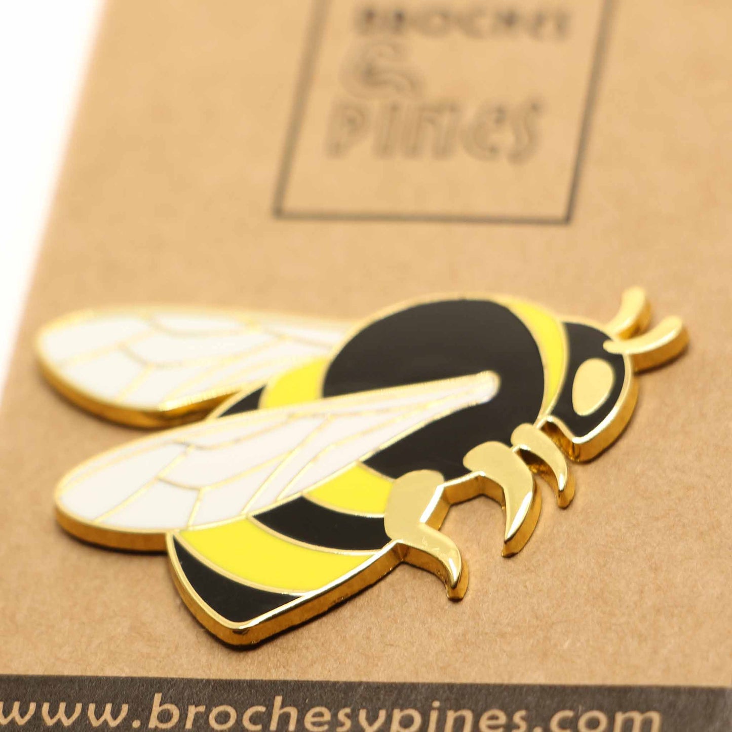 Pin "Abeja" - Detalles en Dorado - Insectos